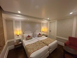 Hotel Bright