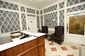 Hotel Bright