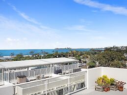 Burlington Holiday Apartments