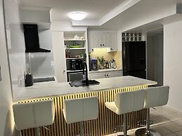 Burlington Holiday Apartments