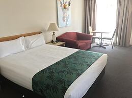 Cascades Motor Inn