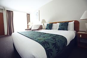 Cascades Motor Inn