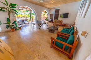 Hotel Mariscal Robledo