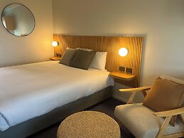 South Seas Motel
