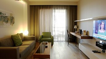 ParkTower Suites