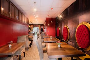 Dreams Boutique Hotel
