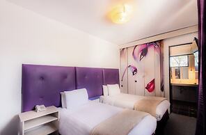 Dreams Boutique Hotel
