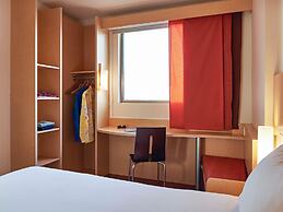 ibis Cancun Centro