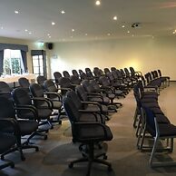 Eltham Gateway Hotel