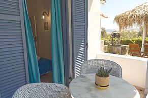 Aquarius Village Agistri