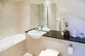 Clarendon Luxury Apartments