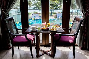 Maikhao Dream Villa Resort & Spa