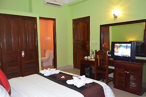 Parklane Hotel