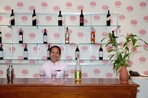 Parklane Hotel