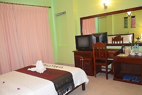 Parklane Hotel