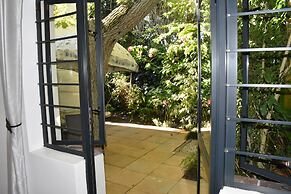 Paradiso Guest House