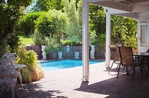 Paradiso Guest House