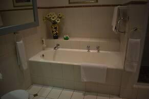 Paradiso Guest House