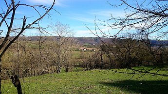 Hotel La Bastie D Urfe