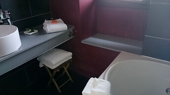 Hotel La Bastie D Urfe