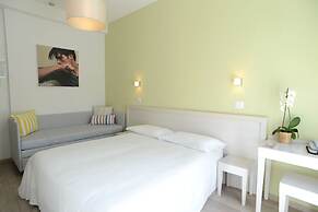 Maree Hotel
