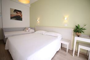 Maree Hotel