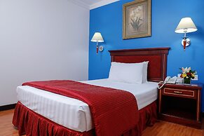 Taj Plaza Hotel