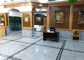 Taj Plaza Hotel