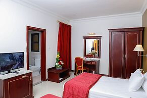 Taj Plaza Hotel