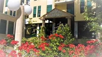 Hotel Salus