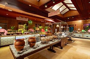 Centara Grand Beach Resort Phuket