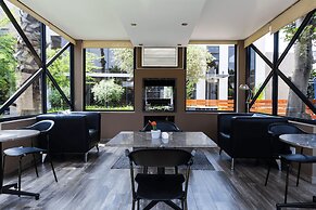 The Lakes Boutique Lodge