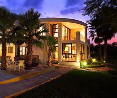 The Lakes Boutique Lodge