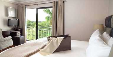 The Lakes Boutique Lodge