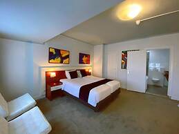 Apollo Hotel