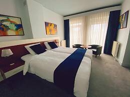 Apollo Hotel