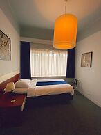 Apollo Hotel