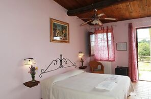 Az Agrituristica Bio Le Macchie Alte