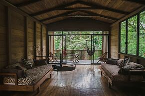 Hamadryade Lodge