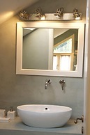 Almyra Hotel