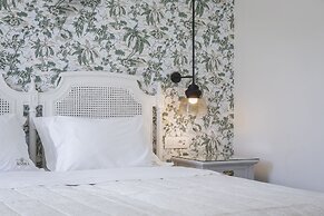 Almyra Hotel