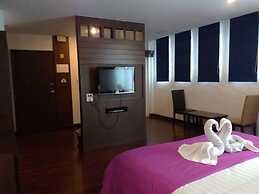 Nicha Hua Hin Hotel