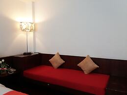 Nicha Hua Hin Hotel