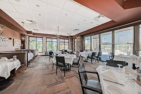 Copper Point Resort