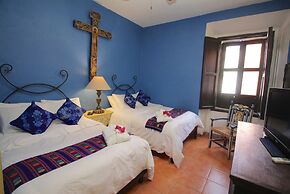 Casa Mia Suites