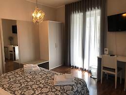 Elios Rooms