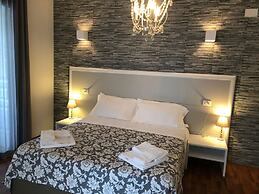 Elios Rooms