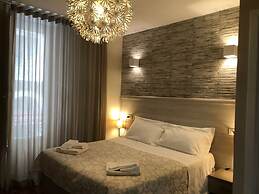 Elios Rooms
