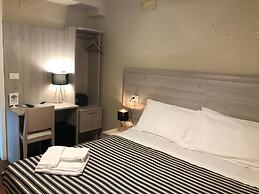 Elios Rooms