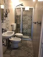 Elios Rooms